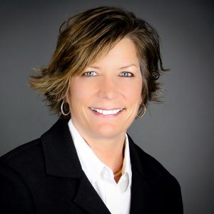 Meet your Posher, Leigh